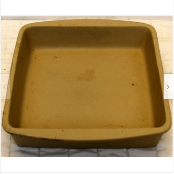 Pampered Chef Family Heritage 9.5" Square Baking P